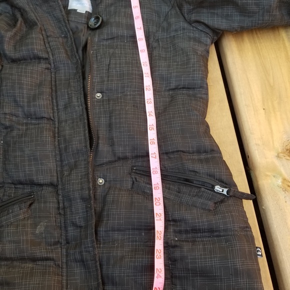 Warm and light weight down jacket - Picture 4 of 12